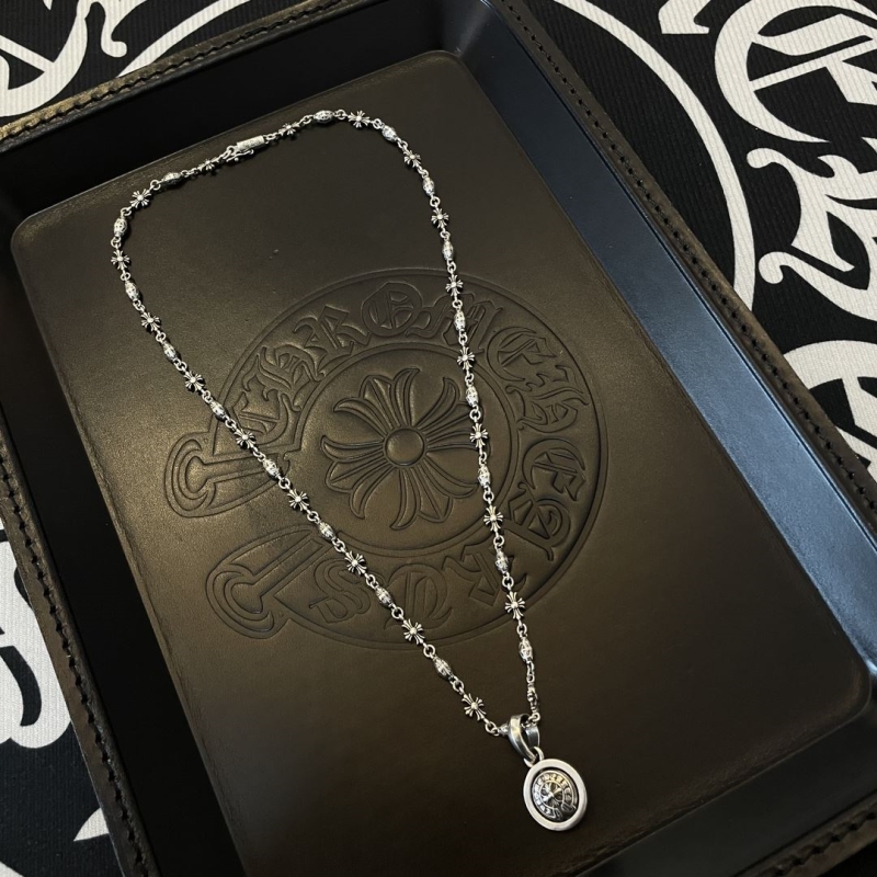 Ch**me He**ts necklaces